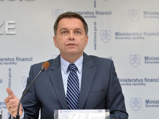 Vyhlásenie P. Kažimíra po rokovaní vlády