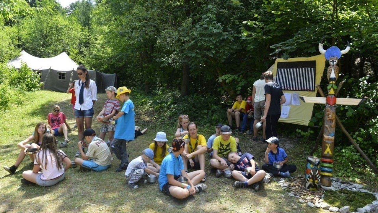 Rezort vnútra  chce v lete pokračovať s tábormi pre sociálne slabších