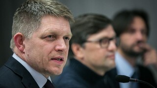 Fico je už doma, o prepustení z nemocnice informoval na sociálnej sieti