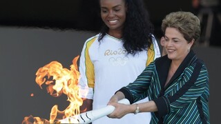 Olympijský oheň sa dostal už aj do Brazílie