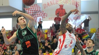 Komárno s nožom na krku odmietlo koniec sezóny