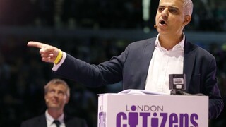 Briti si volia svojich zastupiteľov, starosta Londýna môže byť moslim