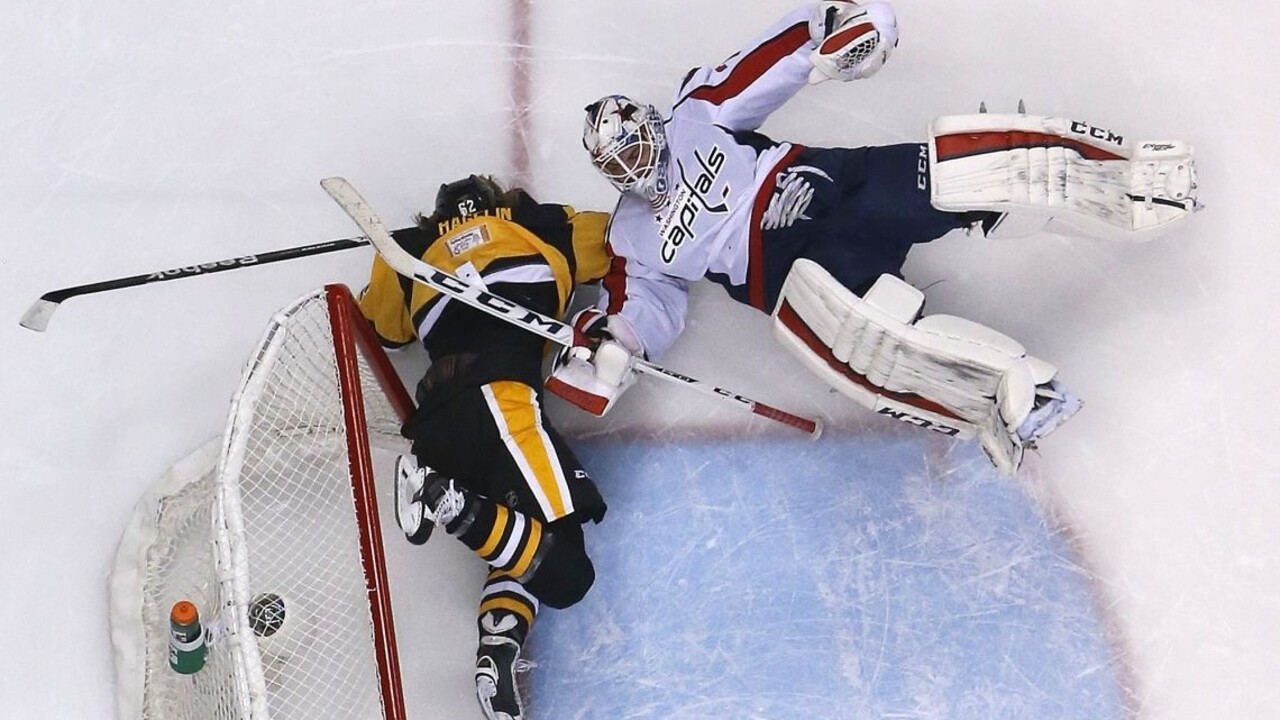 NHL: Washington na pokraji vyradenia, Crosbyho prvý bod