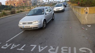 Španieli sa iba zmätene prizerali, vystrašené zviera zablokovalo dopravu