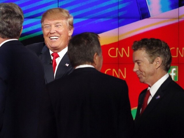 Bojkotujú Bushovci aj Romney. Trump nemá podporu kľúčových republikánov