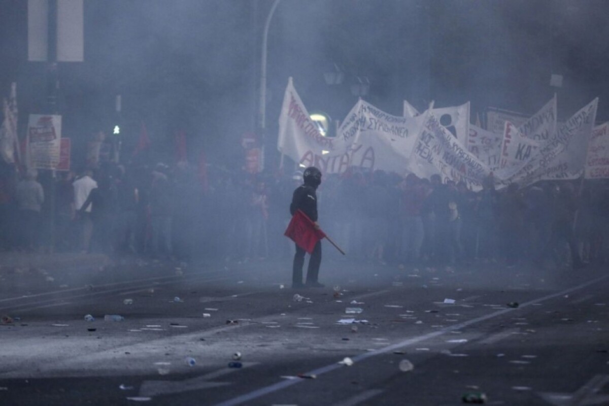 greece-bailout-d019843d5c394ee7b6ec6d294ac0300d_ed6b6276.jpg