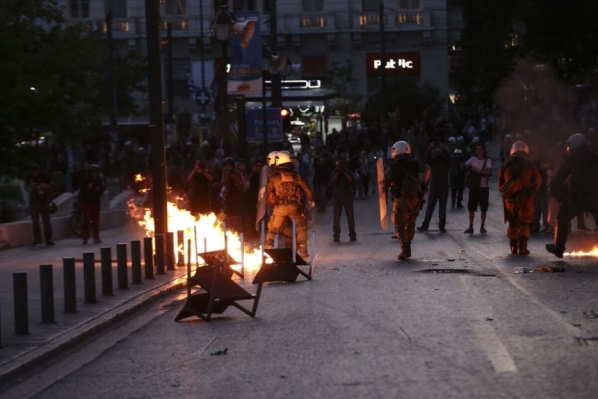 greece-bailout-0a236167c65a4b20b8fd0f8f10f0c991_8ed7eb32.jpg