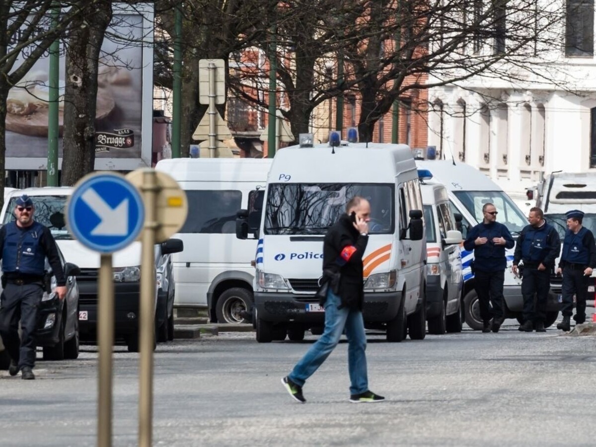 Mladík odrezal obeti hlavu, belgický sudca ho nechal na slobode