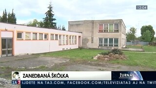 Škôlka je v dezolátnom stave, rodičia detí žiadajú opravu