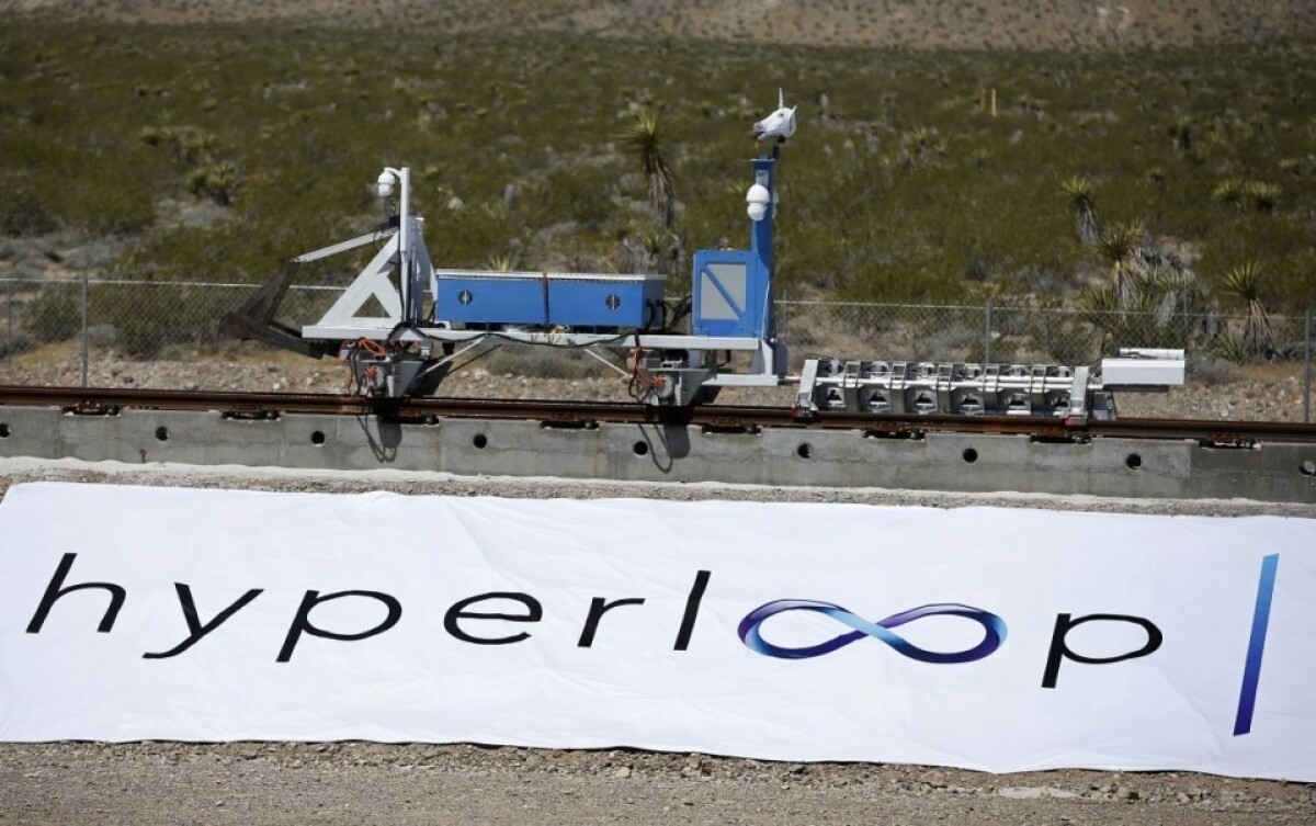 hyperloop-test-d8306cf1953342dfa17b425ba8c891f8_8332f4e7.jpg