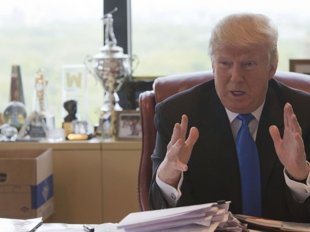 Čo skrýva Trumpovo daňové priznanie? Republikán Romney hovorí o bombe