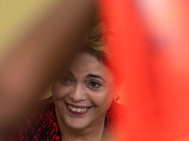 Brazílsku prezidentku napokon zosadili, senát dostal 180 dní