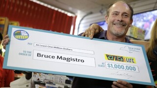 Robotník vyhral už druhý milión, šťastlivcom však nie je