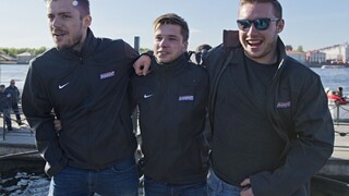Slováci absolvovali v Petrohrade spoločné fotenie