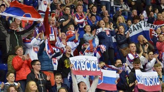 Slovenských hokejistov čaká náročný víkend, musia bodovať