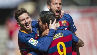 Futbalisti FC Barcelona obhájili titul španielskych šampiónov