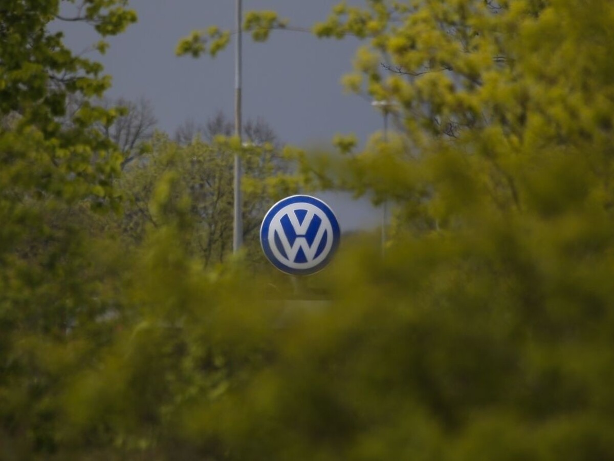 Prvých 1000 Volkswagenov ide do servisu, automobilka rieši emisný škandál