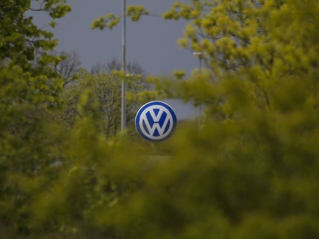 Prvých 1000 Volkswagenov ide do servisu, automobilka rieši emisný škandál