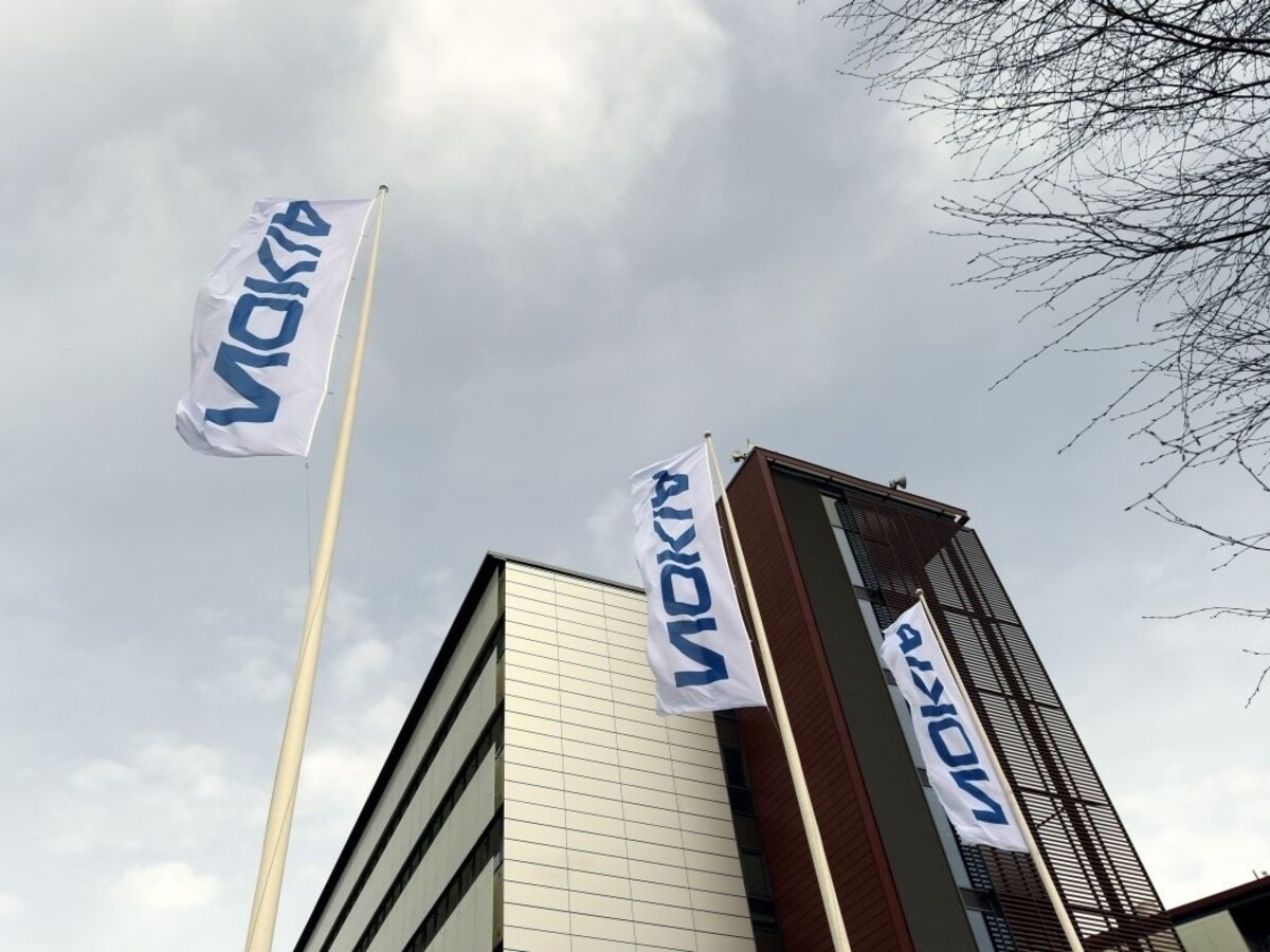 Nokia sa vracia. Opäť ponúkne mobilné telefóny, vzniknú aj tablety
