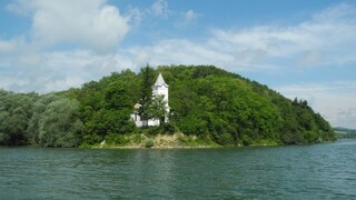 Plavby na Domaši sa turisti nedočkajú, výletná loď ostáva na Dunaji