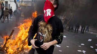 Počas prejavu čilskej prezidentky vypukli nepokoje, hlásia obeť