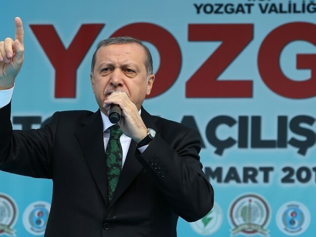 Erdogan zablokuje migračnú dohodu, ak Únia Turkom nezruší víza