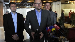 Dve opozičné strany vytvoria Opozičnú radu. Ostatných neprizvali