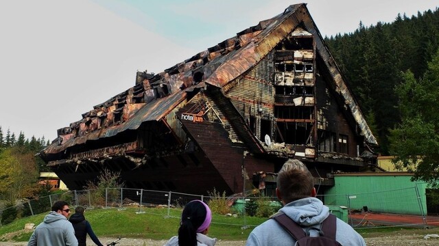 Uzavreli vyšetrovanie požiaru hotela Junior, nešlo o trestný čin