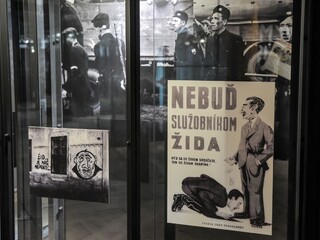 Danko chce povinné školské exkurzie do Múzea holokaustu v Seredi