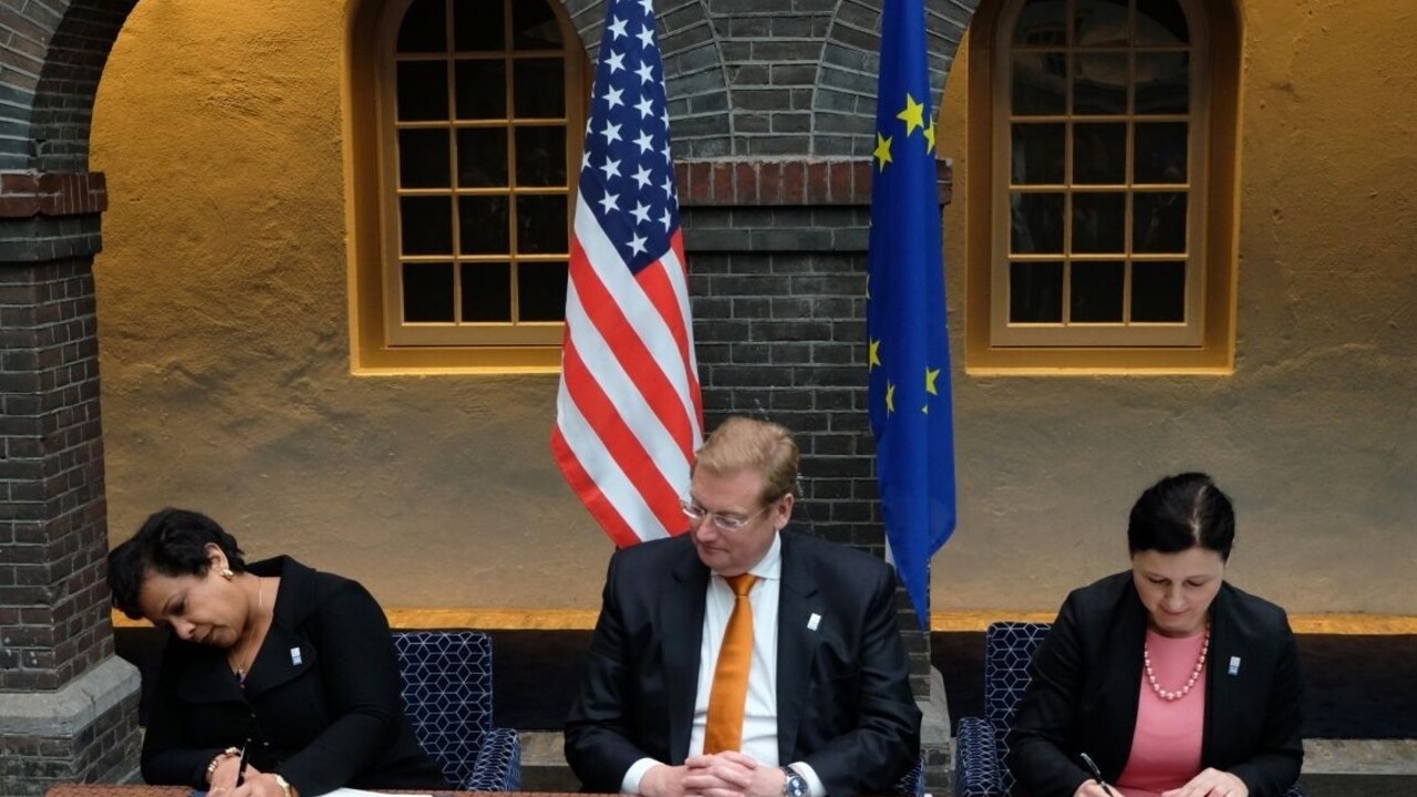 EÚ a USA si budú opatrnejšie vymieňať údaje o teroristoch