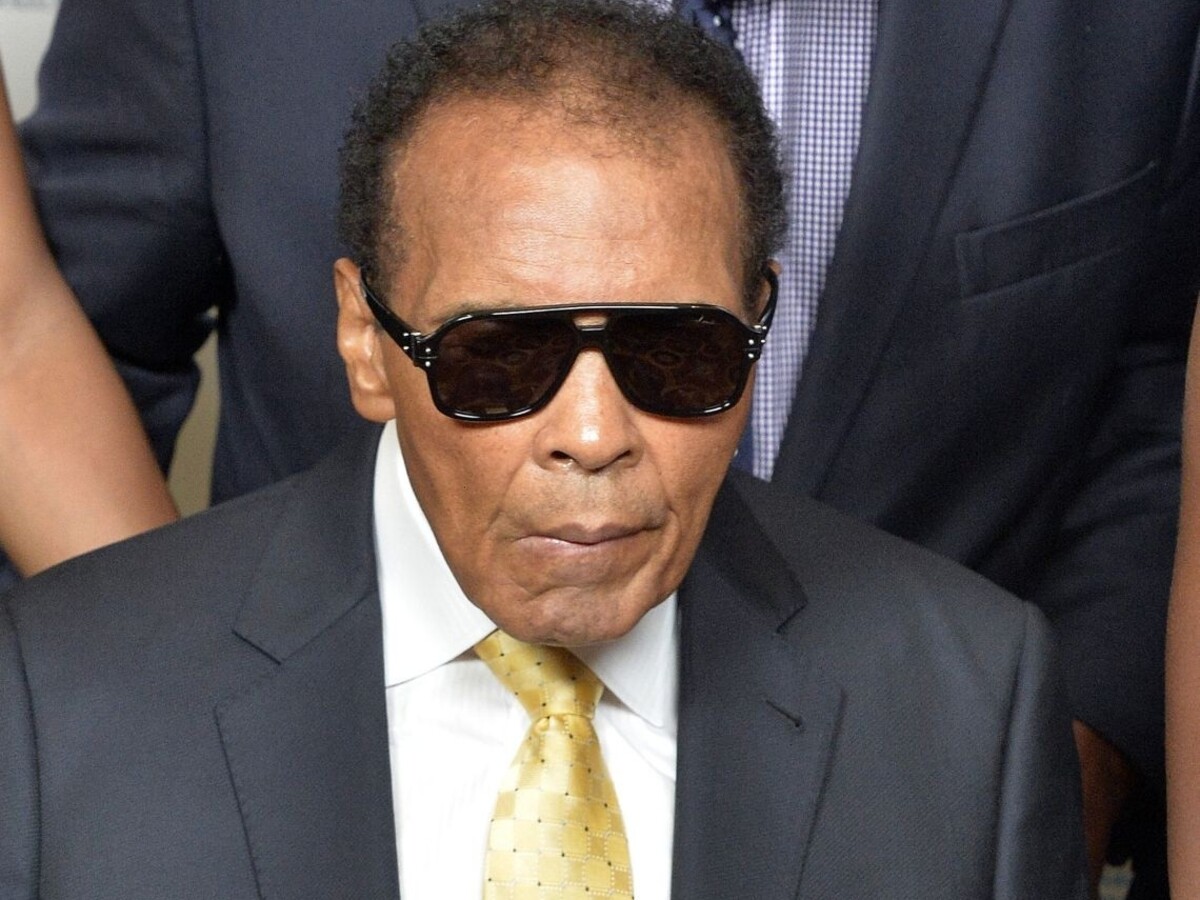 Muhammad Ali je v nemocnici, údajne je to vážne
