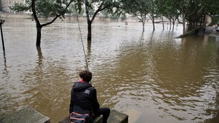 Francúzsko zriadi núdzový fond, v Nemecku hrozia ďalšie búrky
