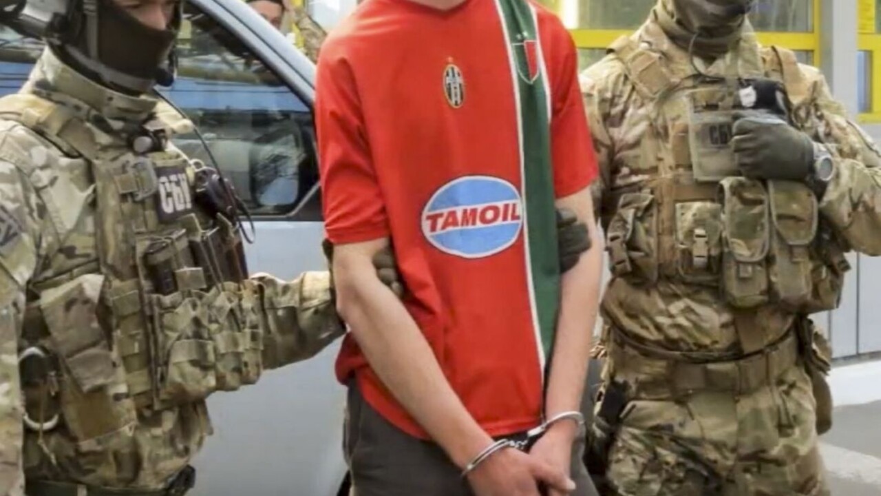 Francúz, ktorého zadržali s arzenálom zbraní, je zrejme pašerák