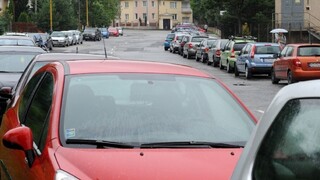 Nedostatok parkovacích miest riešia aj v Prešove, mali by pribudnúť nové