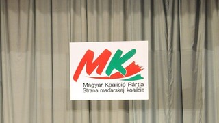 Novým predsedom SMK sa stal József Menyhárt