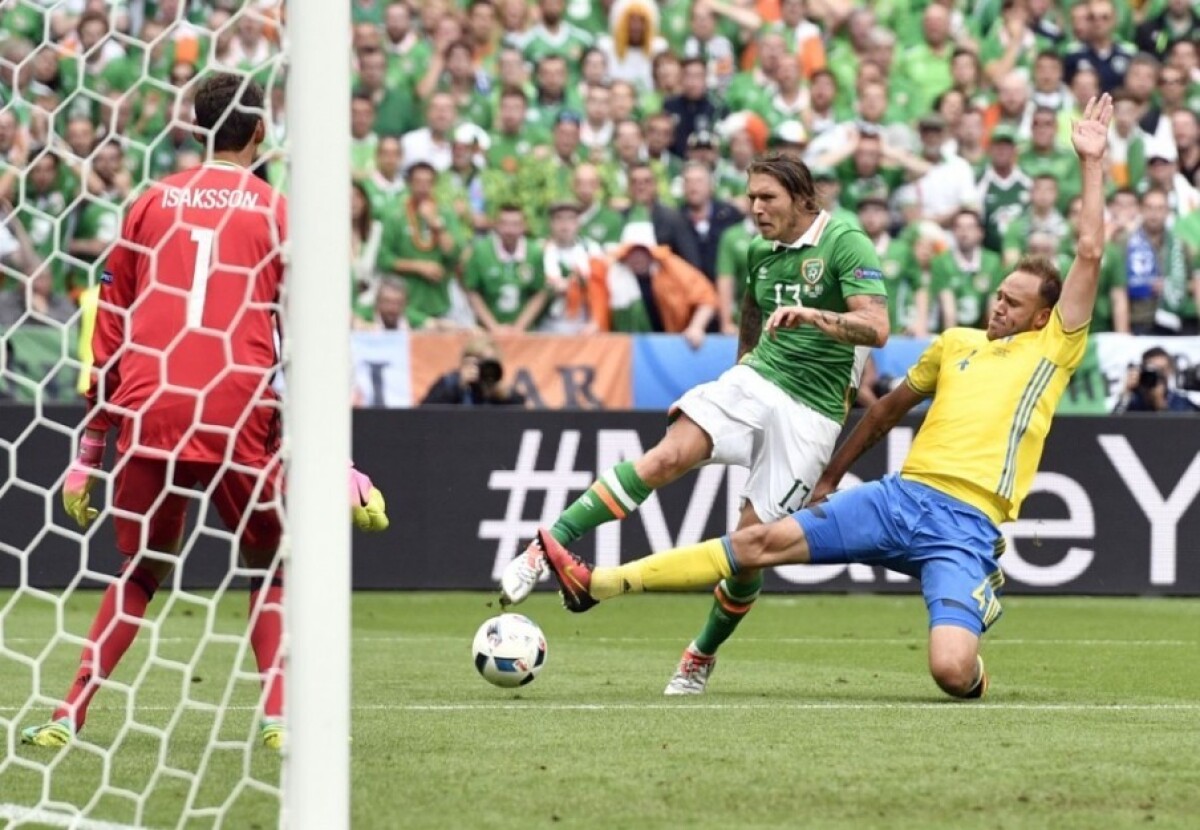 soccer-euro-2016-ireland-sweden-8c410b89b8a14289897396d65ddb4a81_566c0f2f.jpg