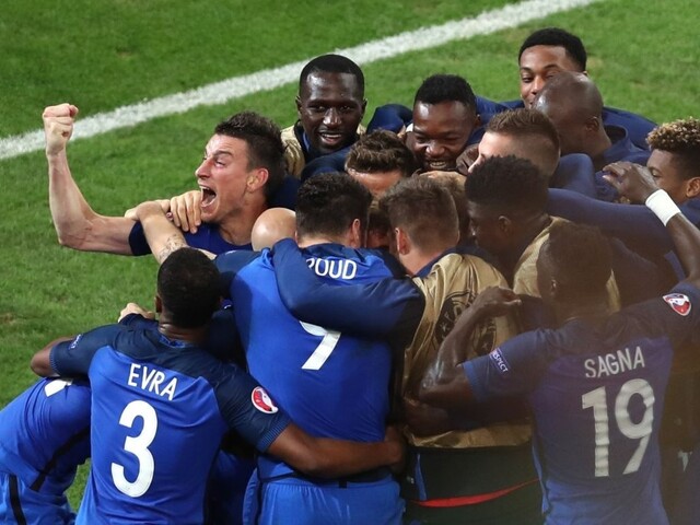 Francúzi zdolali Albáncov a už sú v osemfinále