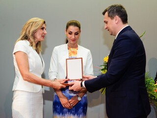 SNS oslavovala, držiteľkou Radu Martina Rázusa sa stala Darina Laščiaková