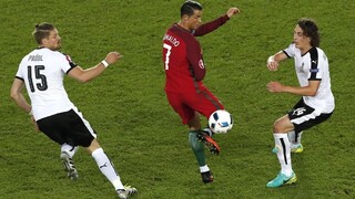 Portugalsko nevyužilo prevahu a bez gólov remizovalo s Rakúskom