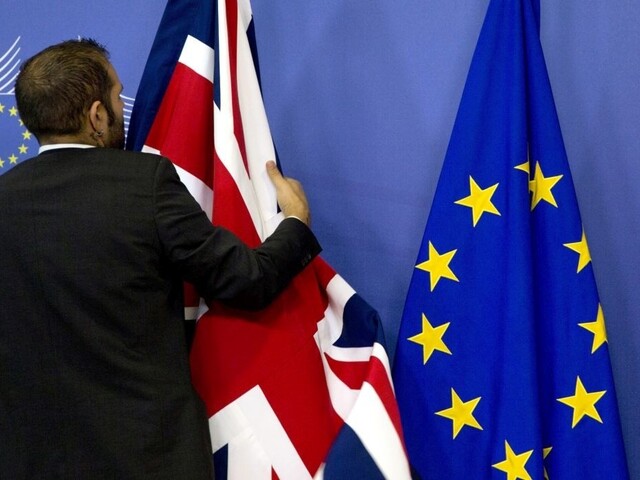 Kampane k Brexitu vrcholia, kritici varujú pred domino efektom