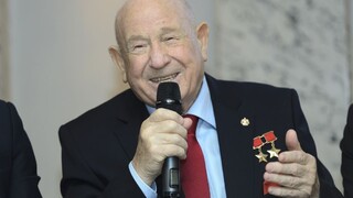 Legendárny kozmonaut Leonov na Slovensku vzdal úctu padlým vojakom