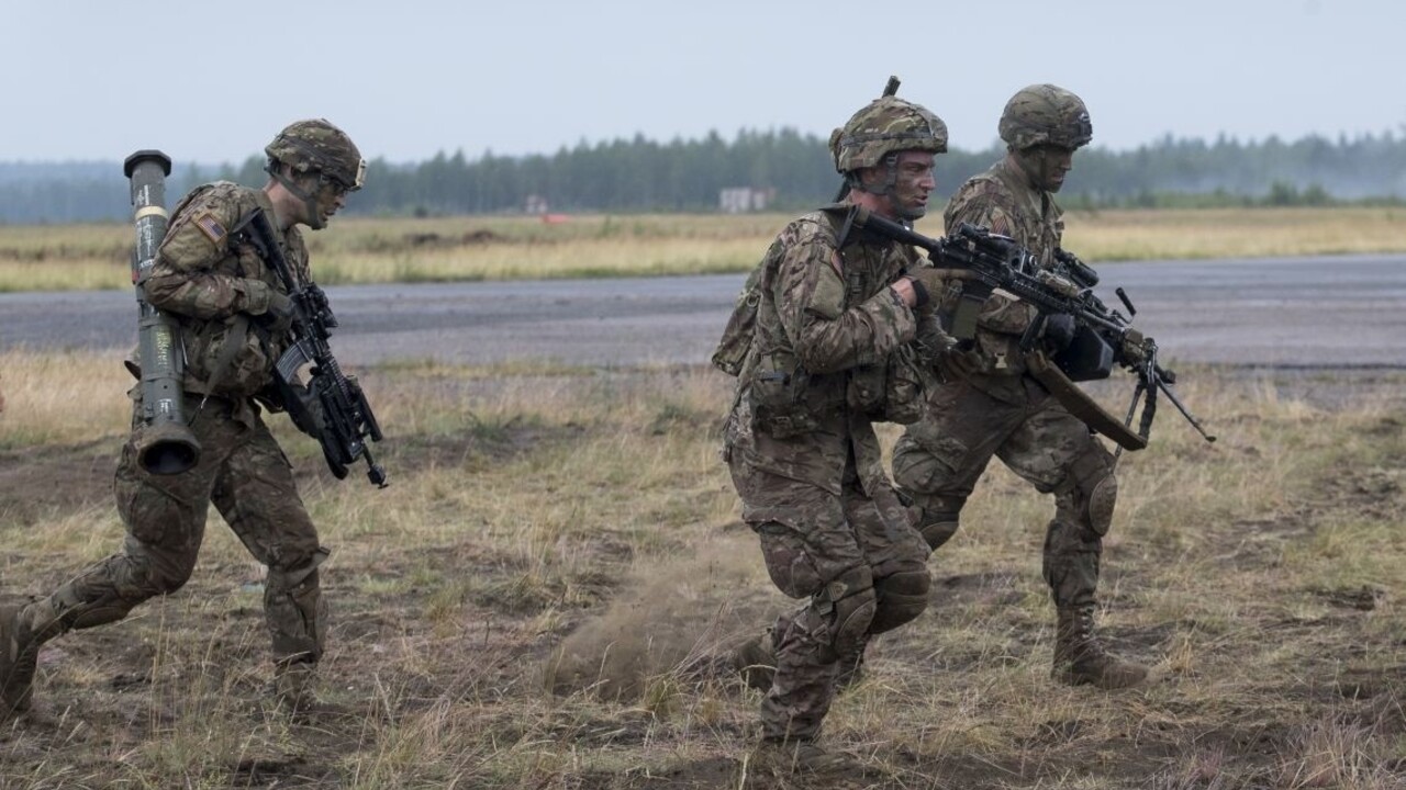 NATO vojaci cvičenie 1140 px (SITA/AP)