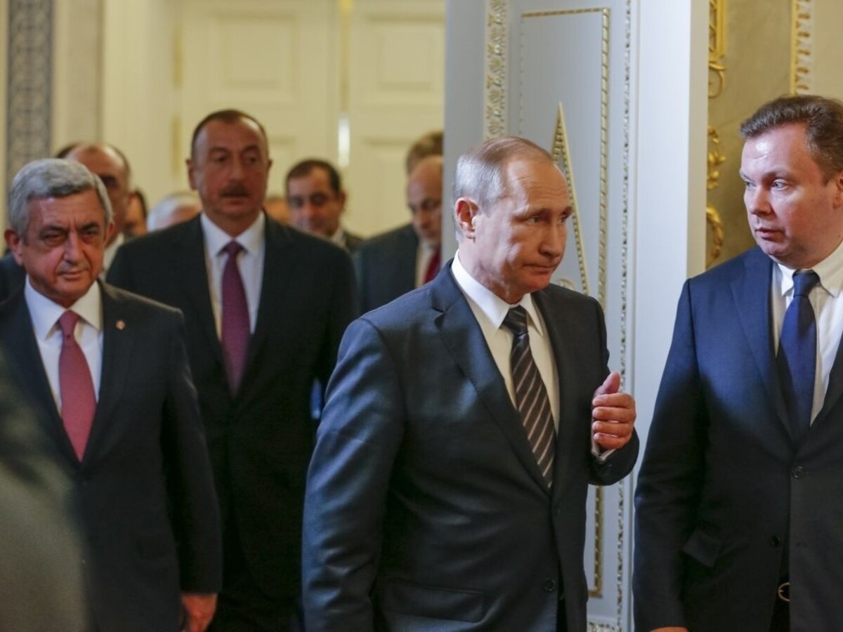 Putin rokoval s lídrami Arménska a Azerbajdžanu, témou bol Náhorný Karabach