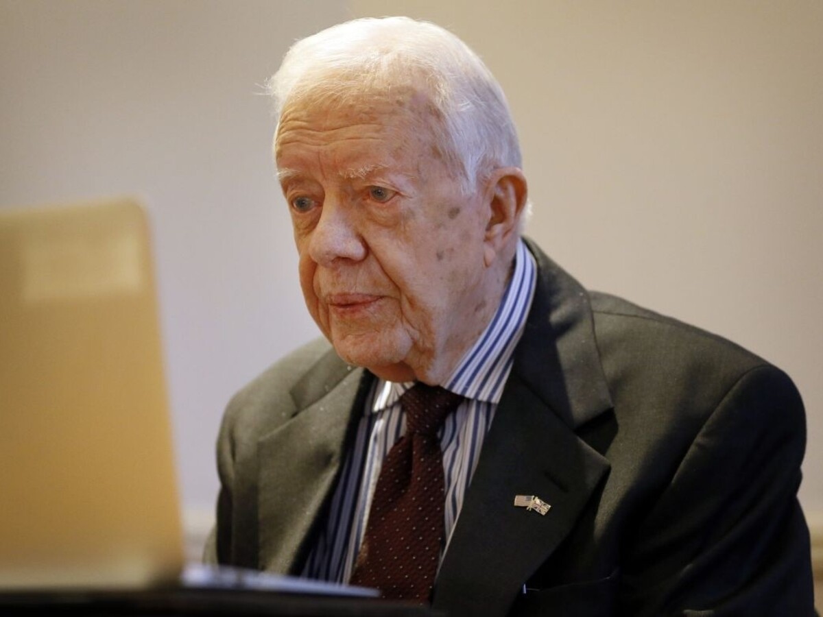 Svet je v zlomovom bode dejín, varuje exprezident USA Carter