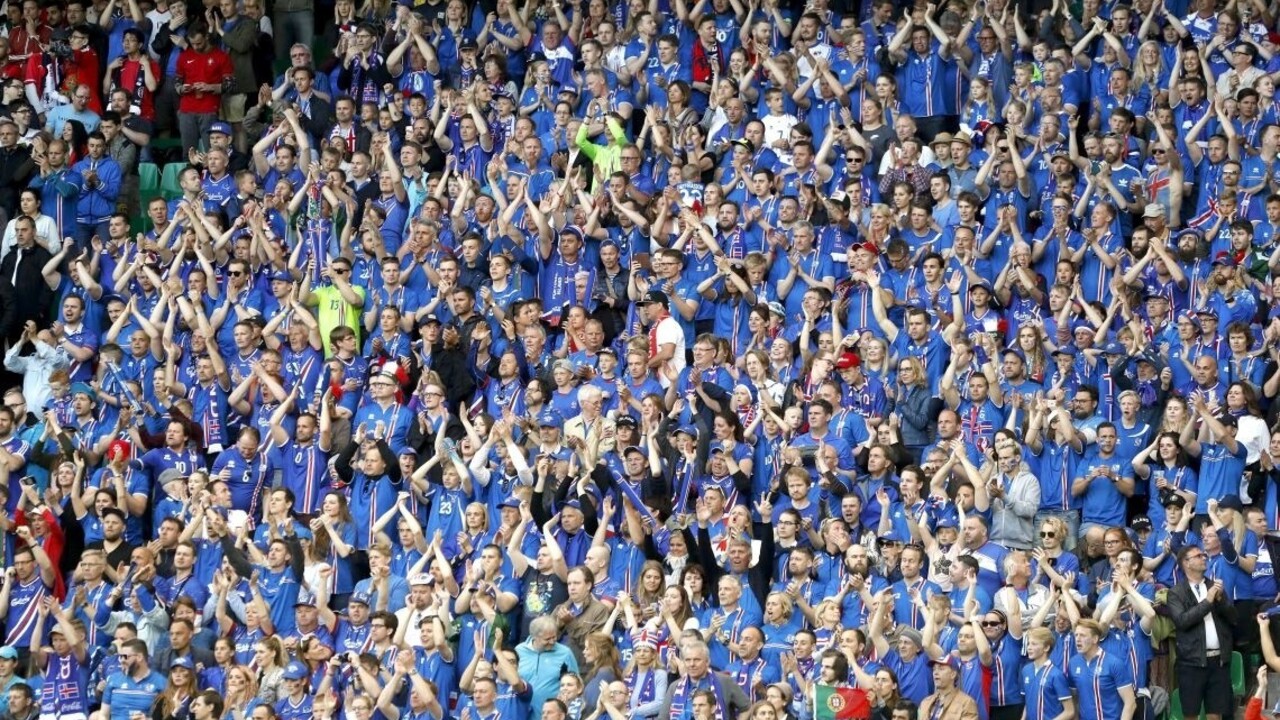 Islandský trpaslík vyrástol na štvrťfinalistu, ostrov sa triasol radosťou