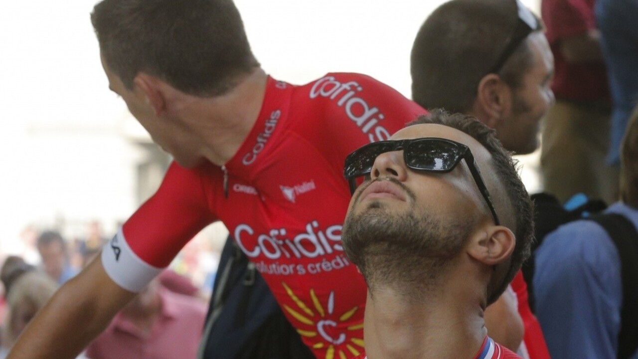Bouhanni sa pobil s opilcami a na Tour de France sa nepredstaví