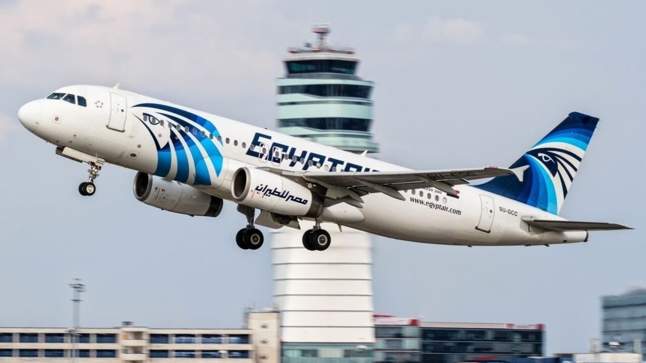 Na palube havarovaného lietadla EgyptAir bol zrejme požiar