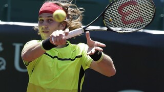 Lacko vyradil Karloviča, postúpil do 3. kola vo Wimbledone