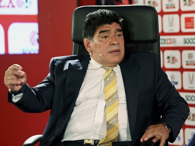 Za smrť Maradonu sú zodpovední ôsmi lekári a zdravotníci. Mali sa dopustiť obrovských chýb