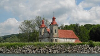 NAKA zasahovala v Novej Kelči, odviedla starostku